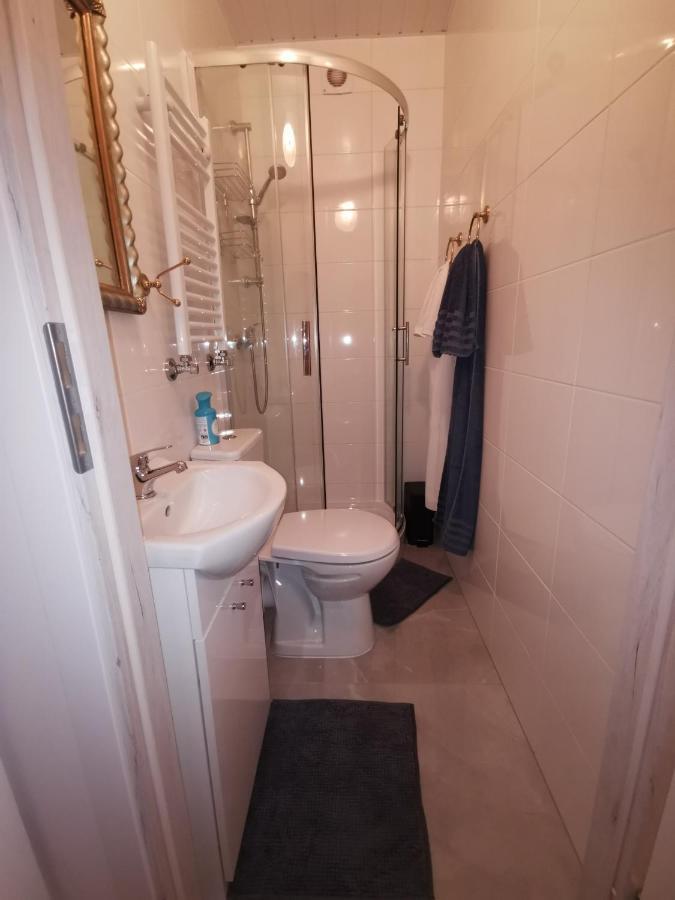 Kwatera U Zisi Hotel Miedzyzdroje Bagian luar foto